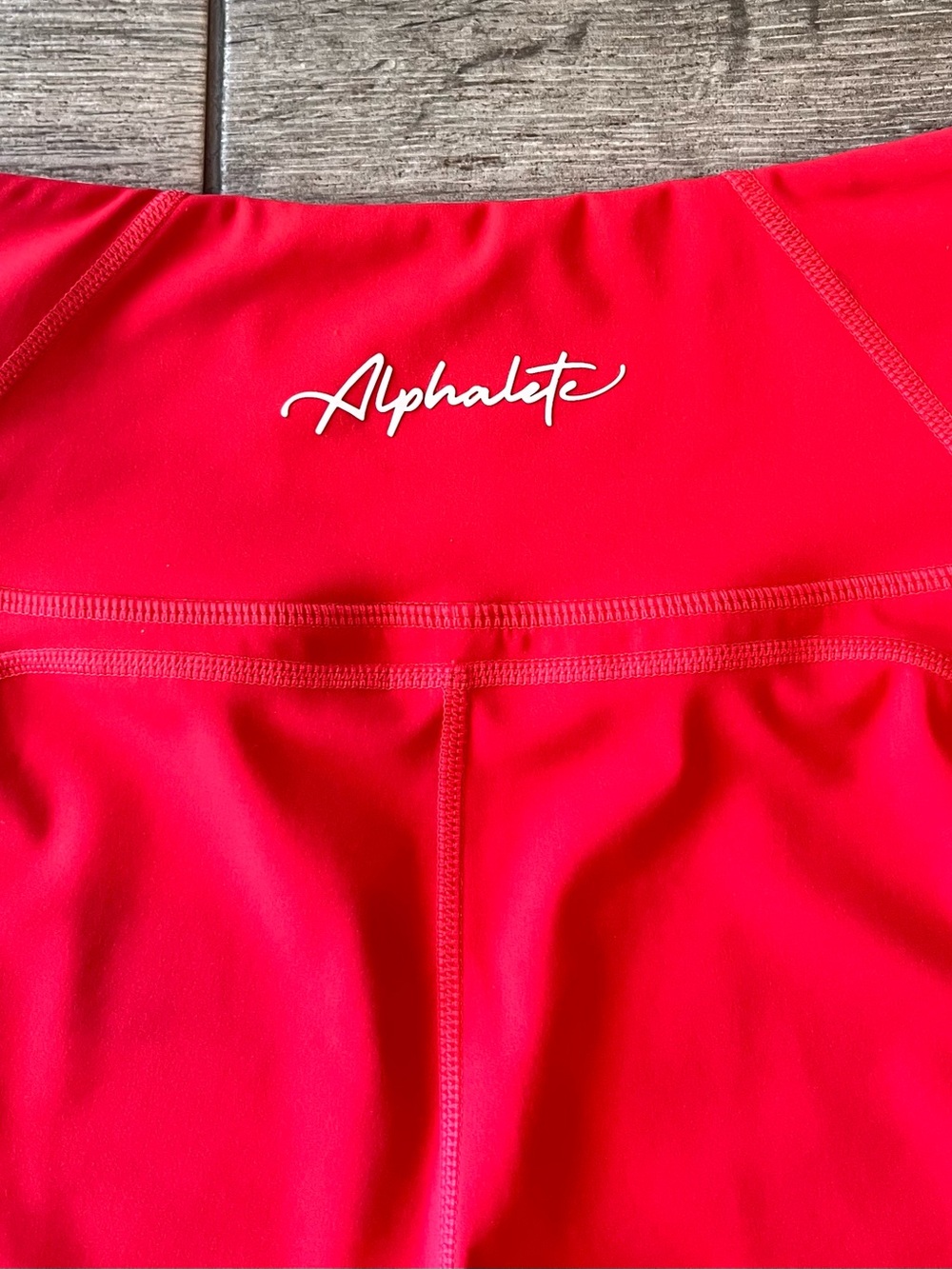 Alphalete Pulse Surge Seamless Shorts 4 Inch Inseam Size Small Red - Picture 7 of 7